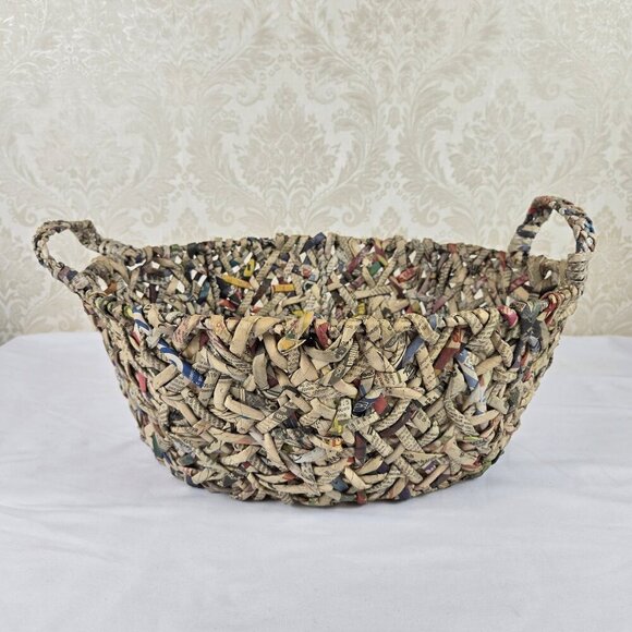 Handmade Double Handled Oval Shaped Basket Made From Newspapers - Picture 1 of 10